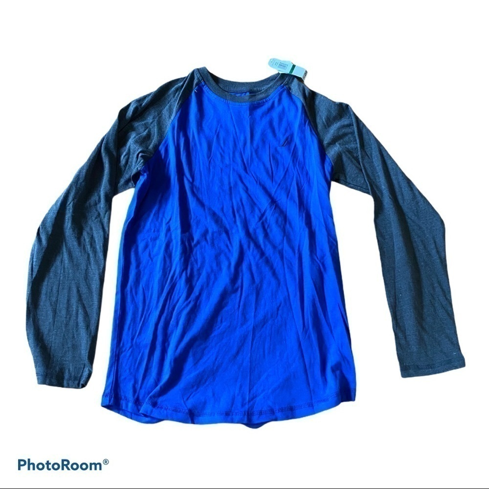 NWT Nautica youth long sleeve Tee